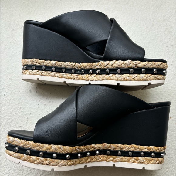 Dolce Vita black slide wedge espadrilles. Size 9 - Picture 4 of 5
